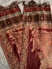 Women’s Wool Blend Winter Scarf Red Flower Pattern Cozy And Comfortable Scarf