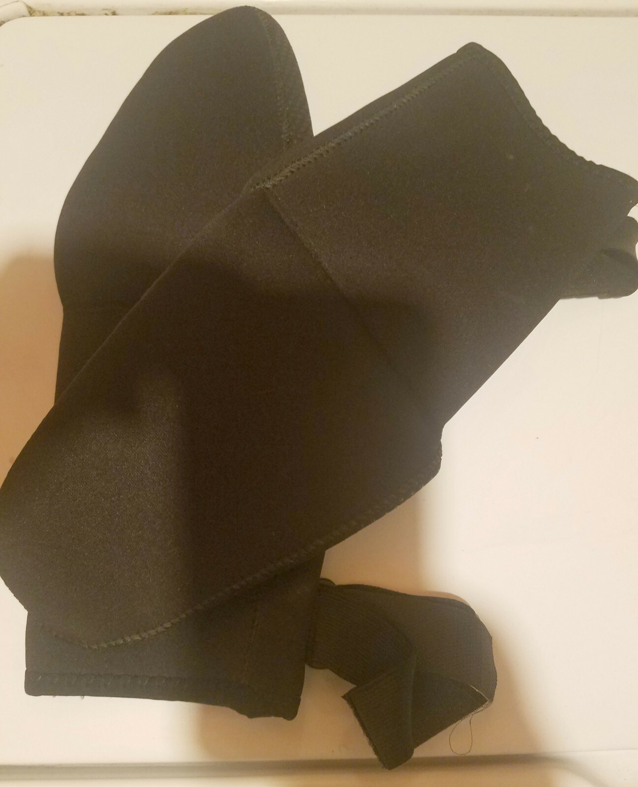 NEW Neoprene Socks L Booties  w Treads Surf  River Kayak Shoes Hook Loop Closure