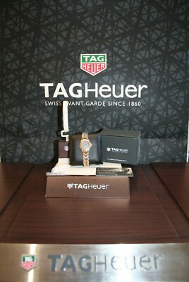 TAG Heuer ladies womans professional sel 2000 series 18k Gold lv