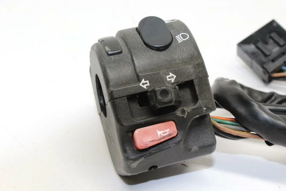 Interruptor de señales de bocina con clip izquierdo Triumph Daytona 600 2003-2004 OEM Foto 2 de 4
