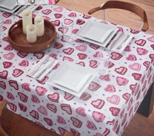 CUPCAKES CASHMERE HEART CAKES COTTON 70 ROUND TABLECLOTH NWOT WEDDING DECOR
