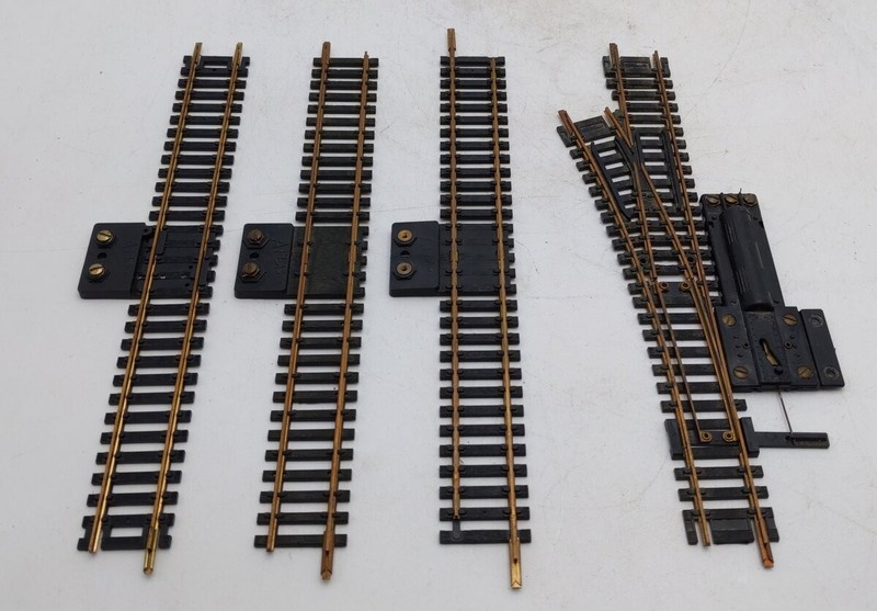 Atlas HO Assorted Switchers [4] EX