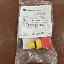 Allen Bradley 800FP-MT44 Red Emergency Twist to Release Stop Button 40mm