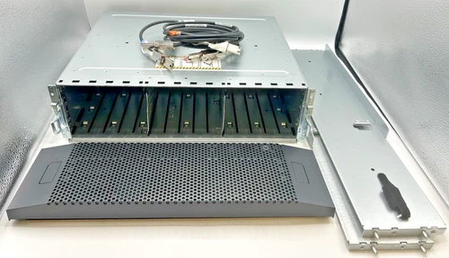 VNX 15LFF BAY SAS DAE 3U RAID ARRAY 100-562-904 WITH RAILS