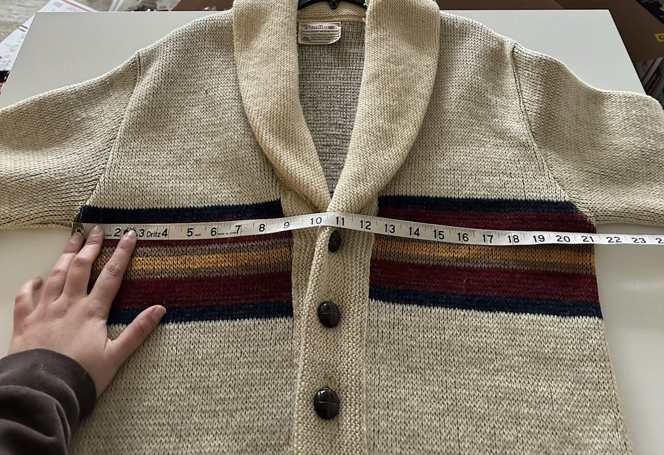 Vintage 70s Pendleton Western Wear Chief Joseph Wool Shawl Cardigan M Aztec - Image 3 of 4