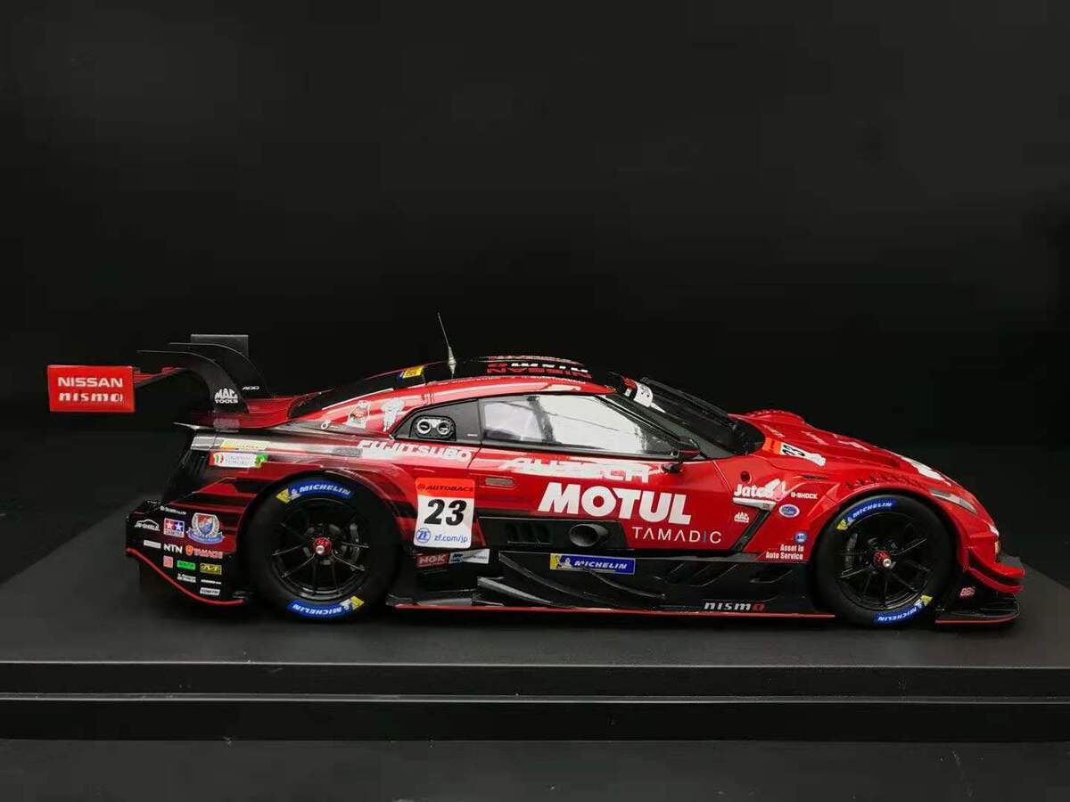 EBBRO 1/18 Nissan GTR 2018 MOTUL AUTECH GT-R SUPER GT500 EBBRO 1/18 Nissan GTR 2018 MOTUL AUTECH GT-R SUPER GT500