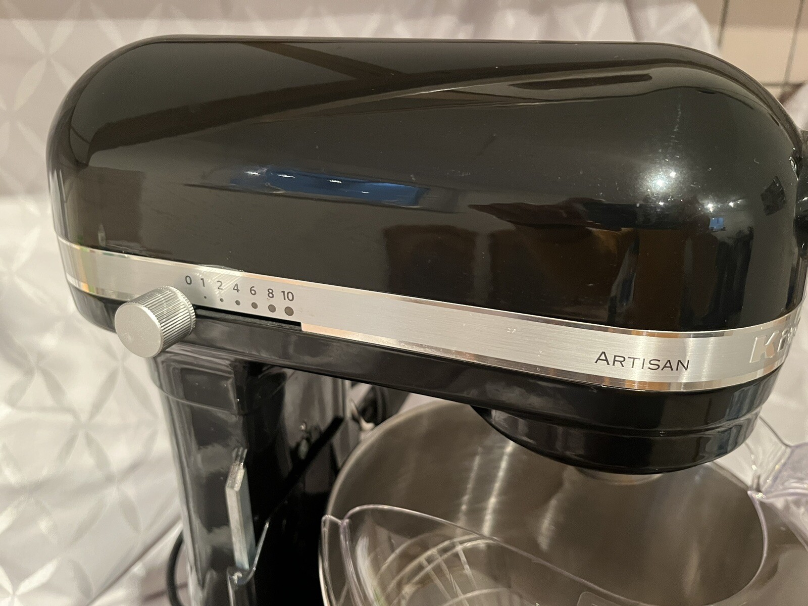 KitchenAid Artisan Küchenmaschine Onyx, 6,9 Liter, gebraucht in Top