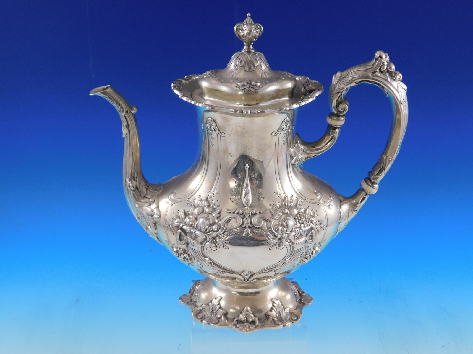 Francis I by Reed & Barton Old Sterling Silver Coffee Pot XL 48 oz
