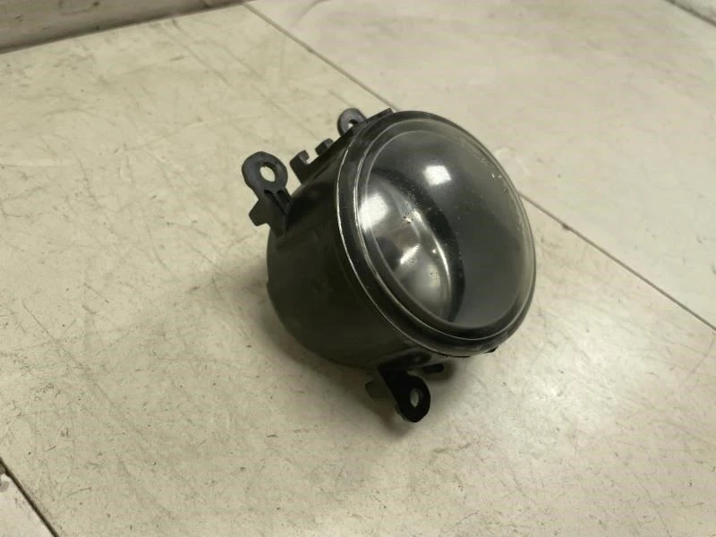 2010 2013 LAND ROVER RANGE ROVER SPORT HSE FRONT LEFT DRIVER SIDE FOG LIGHT LAMP - Image 3 of 4