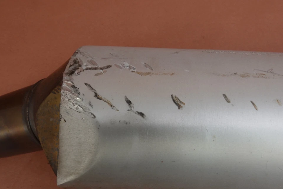 2003 02-06 Ducati Monster 620 M600 Silenciadores de escape Silenciadores Tubos Latas Foto 3 de 4