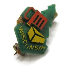 Vintage Wisconsin Souvenir Pin Green Plastic Cheese Wedge Pine Tree CM Logo