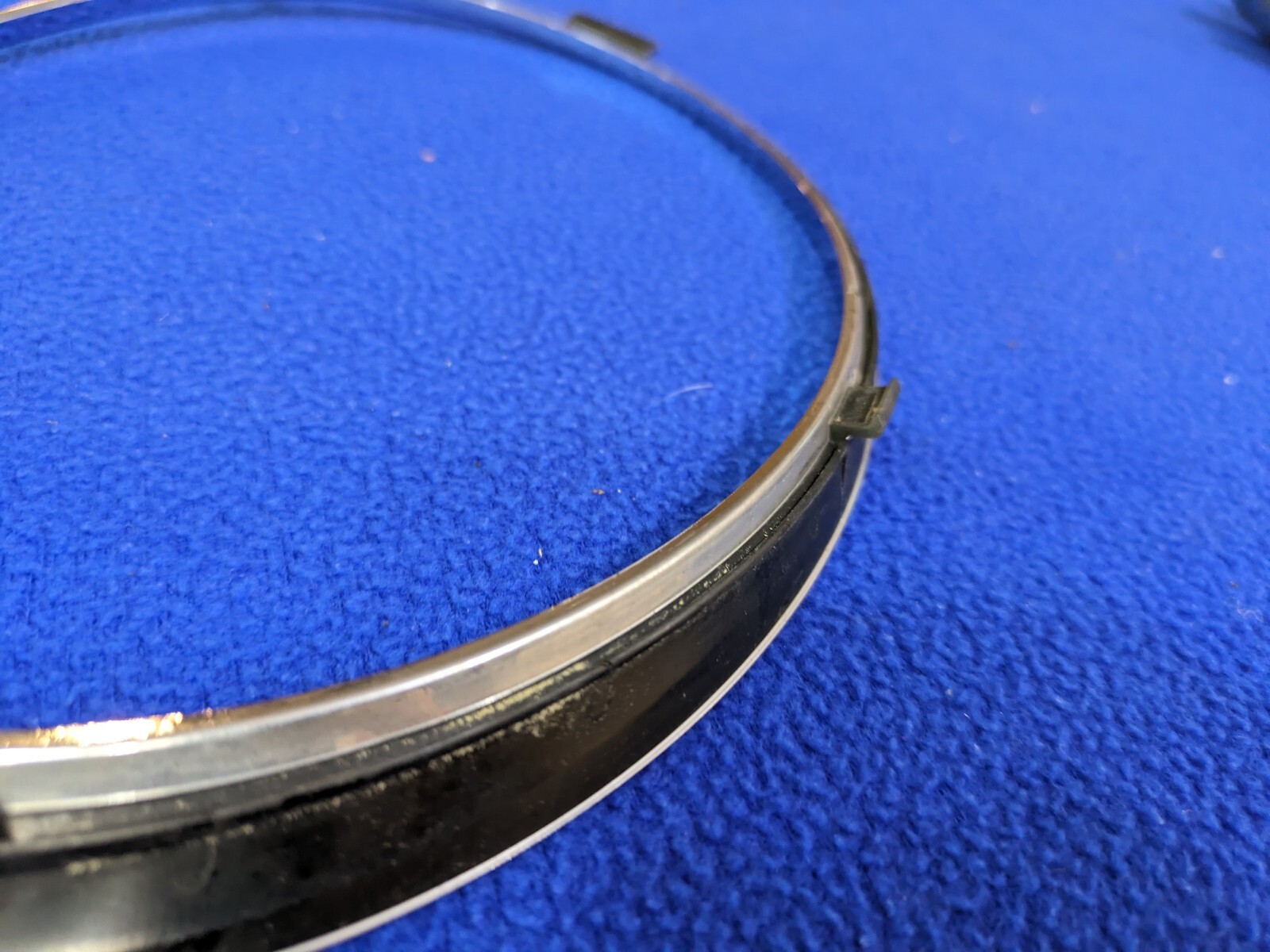 2006-2012 BENTLEY CONTINENTAL FRONT RIGHT passenger inside HEADLIGHT TRIM ring
