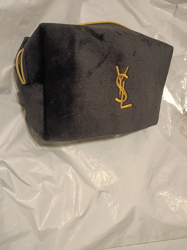 YSL Yves Saint Laurent Black Velvet Cosmetic Pouch Makeup Bag Logo Gift 6792