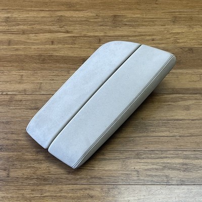 2017-2023 BMW 530i 540i M5 530e Front Center Console Arm Rest Lather Lid Cover