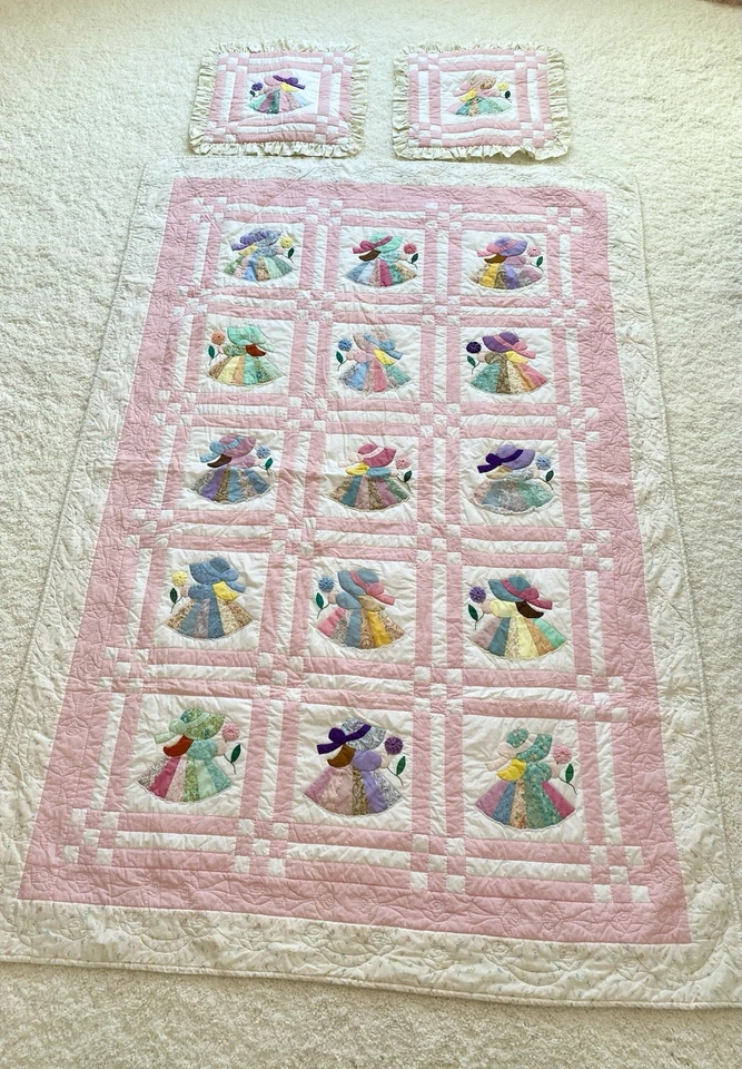 3pc Vintage Handmade Quilt Country Little Girls Children’s Childs Bed 87”x 61” - Image 4 of 4