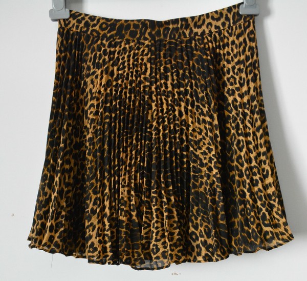 Forever New Skirt Womens Size 8 Black Brown A Line Pleated leopard Print