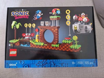LEGO Ideas: Sonic The Hedgehog   Green Hill Zone / 21331