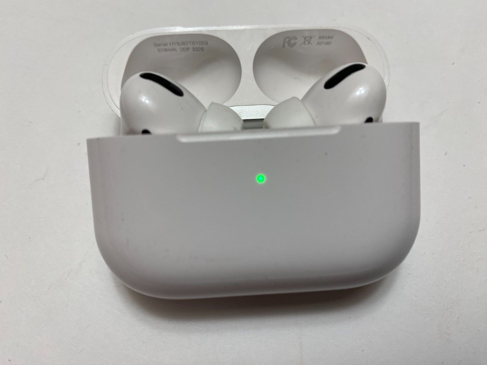 Apple AirPods Pro 1st Gen Right A2083 Left A2084 & Charging Case A2190