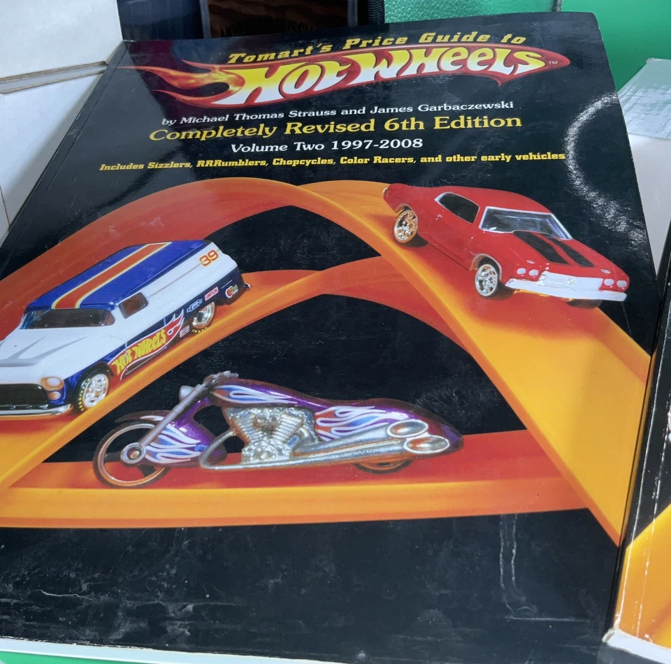 Tomart's Price Guide to Hot Wheels 6th Edition Volumen 1 y 2 Foto 2 de 4