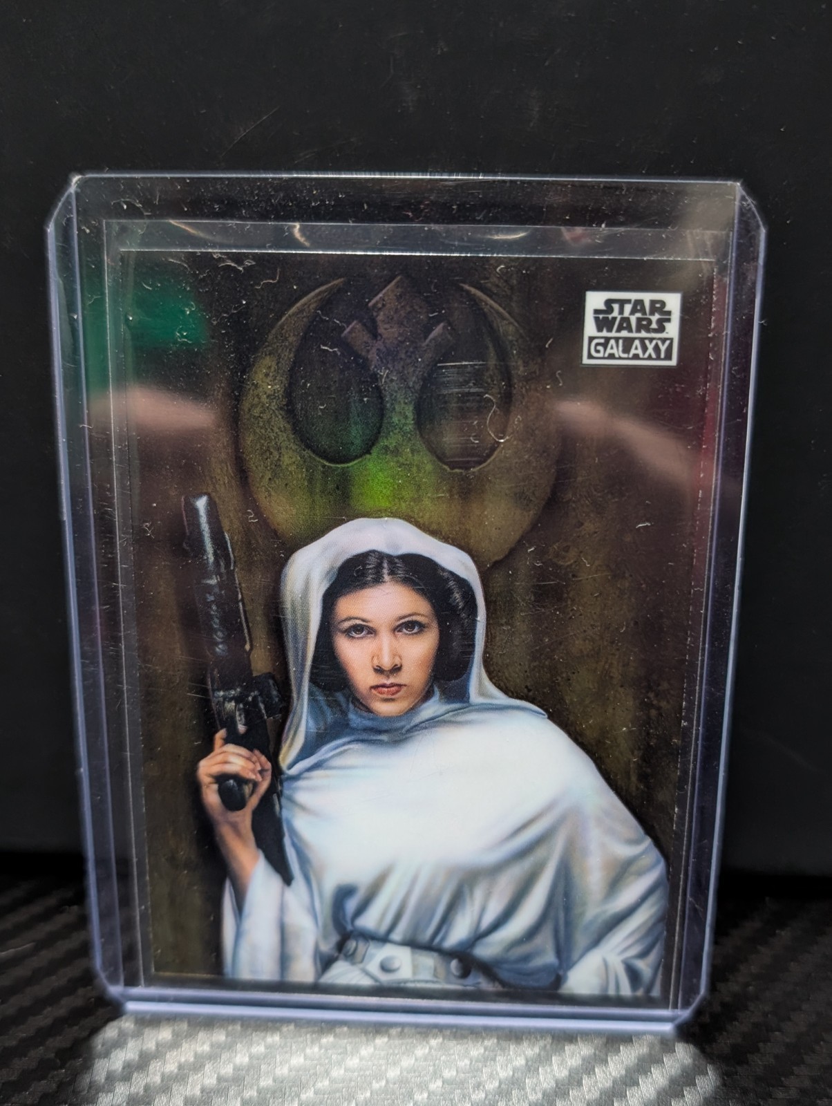 2021 Topps Chrome Star Wars Galaxy Refractor Princess Leia Organa #35