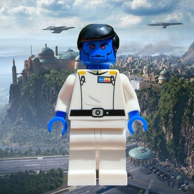 LEGO TCS Classic Style Grand Admiral Thrawn UV Printed Star Wars Minifigure Rare
