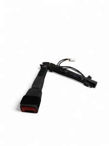 BMW 4 F36 Gran coupe 2018 Rechts Gurtschloss vorne 33040941 UTO73827