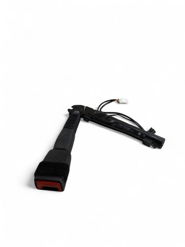 BMW 4 F36 Gran coupe 2018 Rechts Gurtschloss vorne 33040941 UTO73827