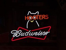 Hooters Beer 20"x16" Neon Sign Lamp Light Bar Club Party Man Cave Decor NM
