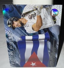 Jose Abreu 2022 Topps 2002 Pristine Borders PB-10 Chicago White Sox Insert Card