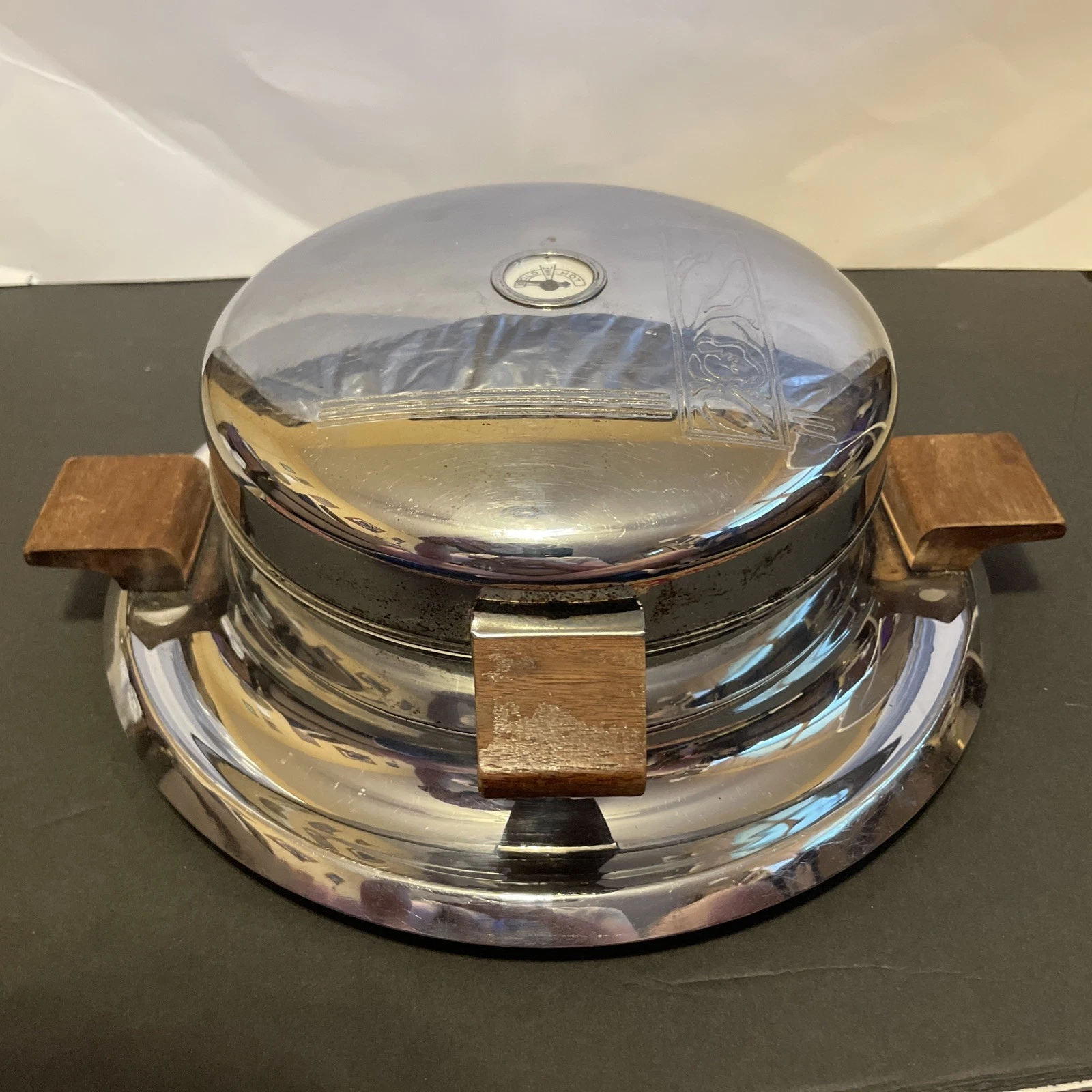 Vtg Lady Hibbara Electric Waffle Maker Cabin RV Hibbard Spencer Bartlett Works