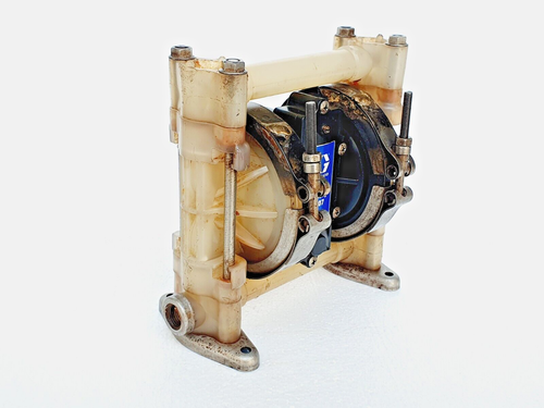 GRACO HUSKY 307 D32911 Diaphragm Pump 3/8" AODD pump, Polypropylene PP - Picture 2 of 10