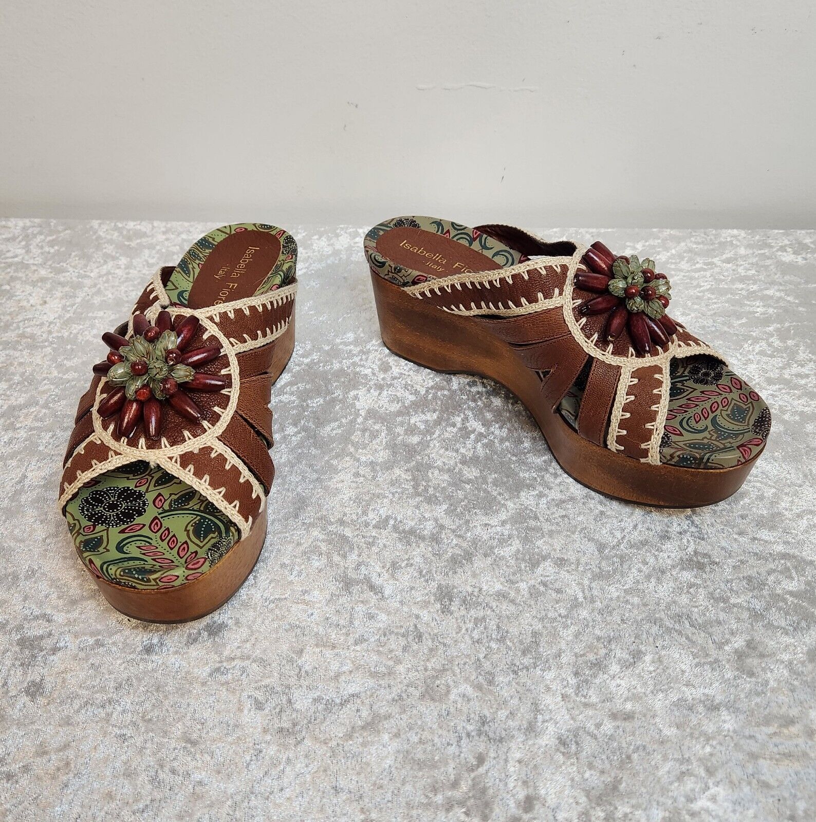 Isabella Fiore Italy Womens Sandal Wedges w/ Embe… - image 3