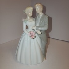 Vintage Bride  Groom Wedding Cake Topper / Keepsake Figurine by Wilton, EUC