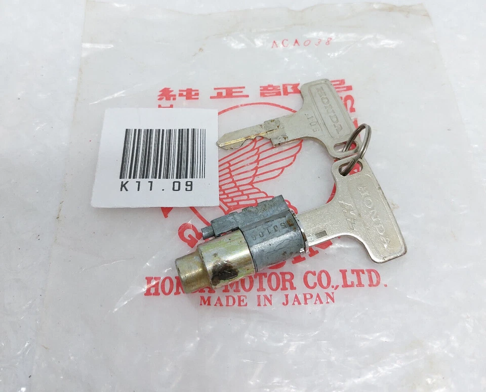 Cerradura de dirección genuina Honda CB175 CB350 CB450 CL175 CL350 CL450 SL35 NUEVO DE STOCK Foto 2 de 3