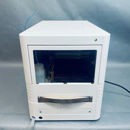 Spark Holland 840 Autosampler White
