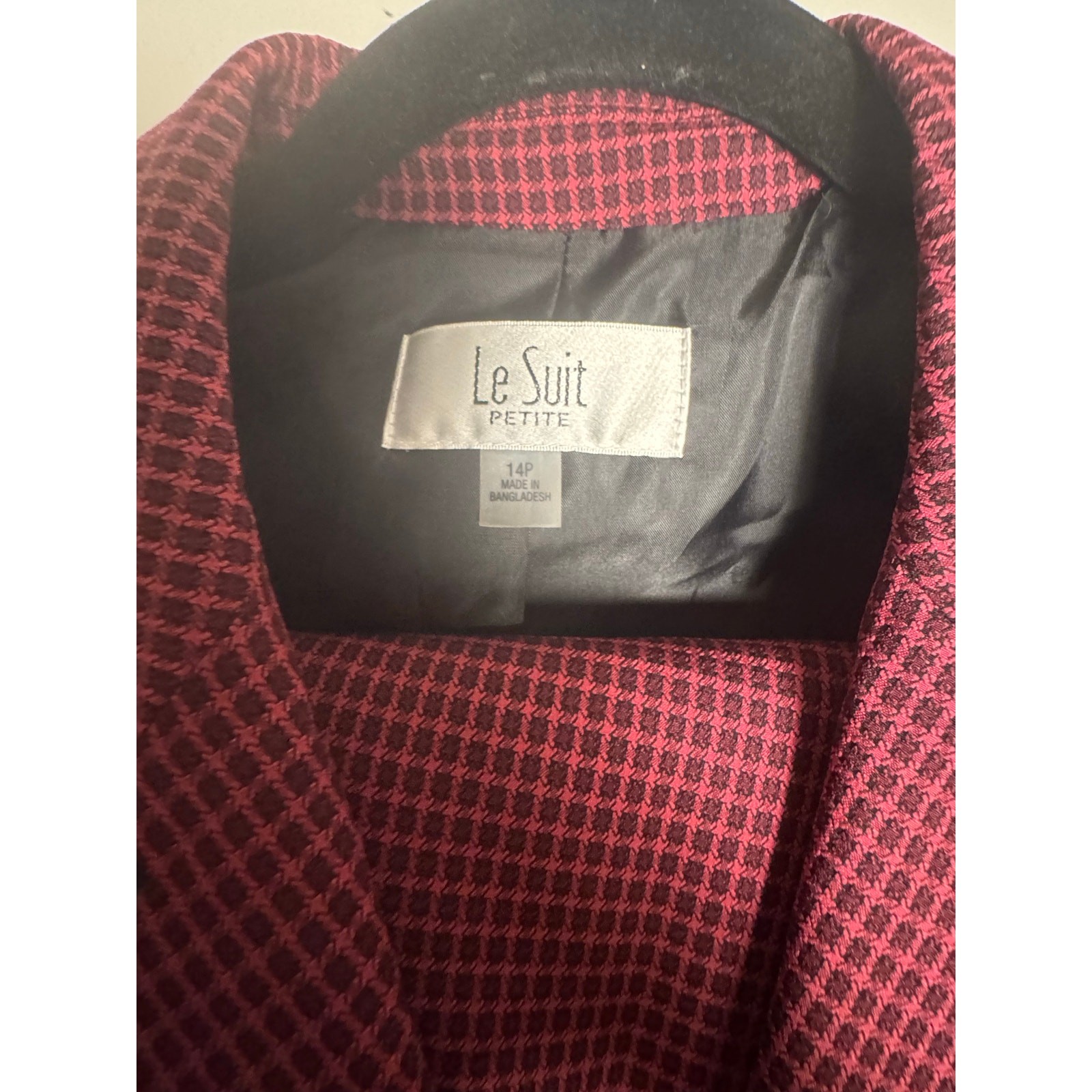 Le Suit Women's Pink Contrast Trim Printed Skirt Suit NWT Size 14P