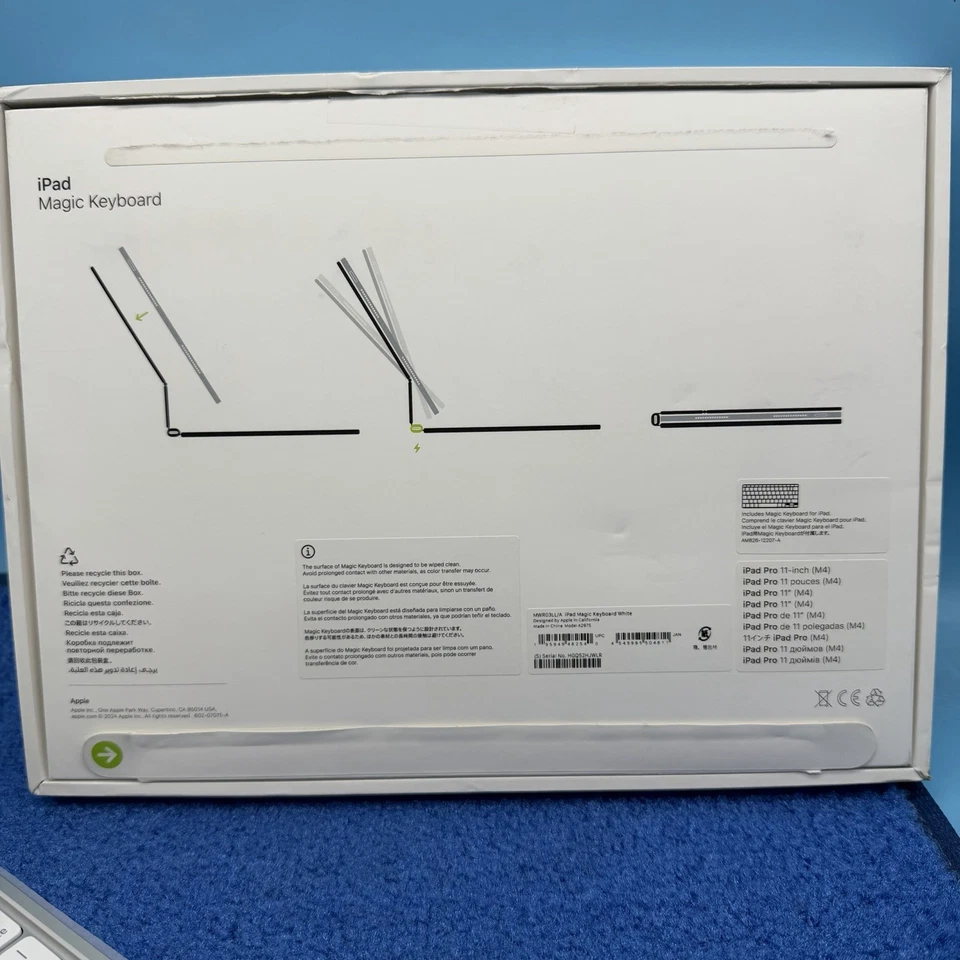 Apple Magic Keyboard Case iPad Pro 11 inch M4 - White - MWR03LL/A - Image 4 of 4