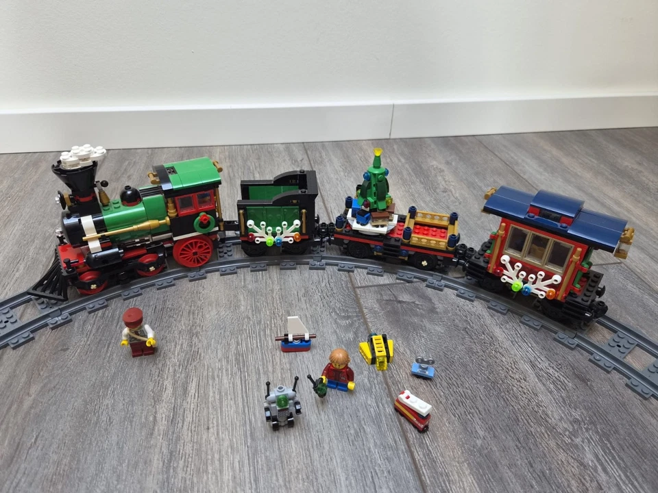LEGO Creator Expert: Winterset Weihnachtszug (10254), Teilekonvolut, Foto 1 von 5