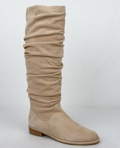 stuart weitzman flatscrunchy boot