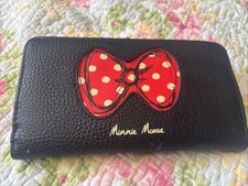 Disney Parks Minnie Mouse Bow Wallet