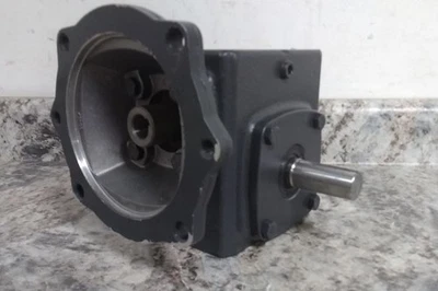 Dayton 4RP11 1.5 Max Input HP 175 Max Output RPM Direct Drive Speed Reducer - Image 1 of 4