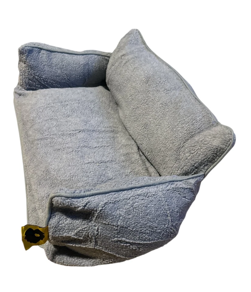 Pet Sofa Bed Cushion Cat Dog Couch Sofa Bed with Non-Slip Bottom Faux Lambswool - Image 2 of 4