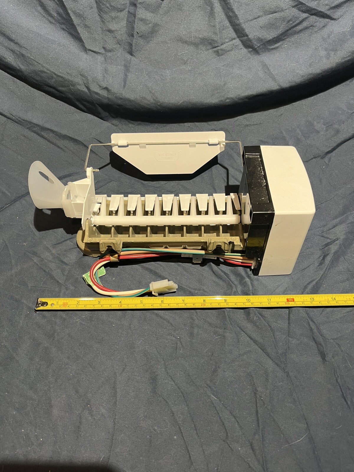 Genuine Whirlpool Refrigerator Ice Maker Replacement Part W10121733