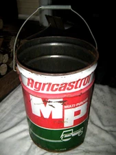 A Vintage Castrol Agricastrol 22 Litre Multi-Purpose Handle Grease Tin Bucket