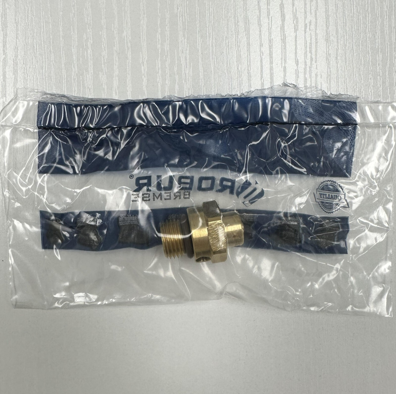 Safety Valve for Air Brake Compressor / 800534 / M16 x 1.5 / 250 psi