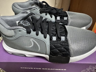 Nike Men s Size 10.5 LEBRON WITNESS VIII Grey & Black Basketball Sneakers  NIB