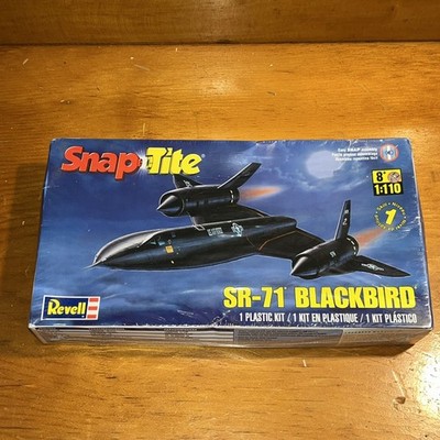 Revell Snaptite SR-71 Blackbird Aircraft Plastic Model Kit Sealed