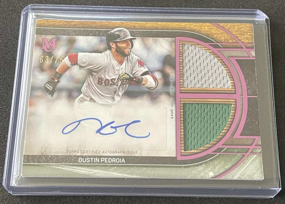 Topps Dustin Pedroia Autographed Baseball Sports Trading Cards