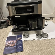 De'Longhi COM532M Espresso Machine - Black W/ Accessories