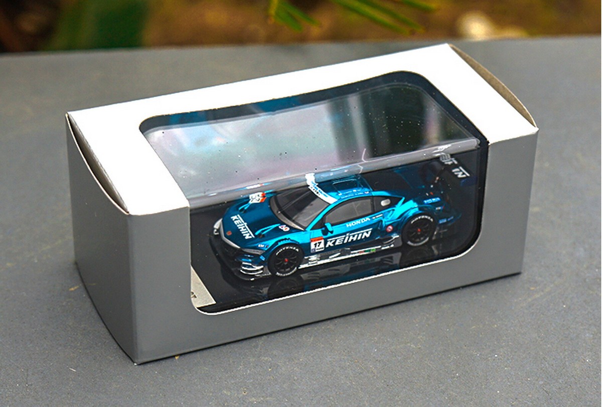 1/64 Honda NSX CONCEPT-GT GT500 Race Car #17 Diecast Car